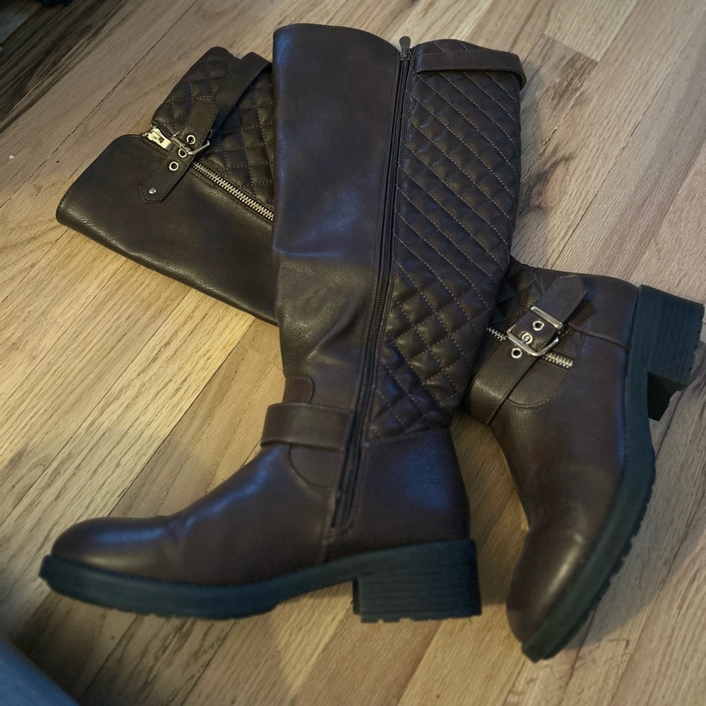 NWOT (Size: 7.5) DREAM PARIS WOMEN’S WIDE CALF KNEE HIGH BOOTS, LOW STACKED HEEL